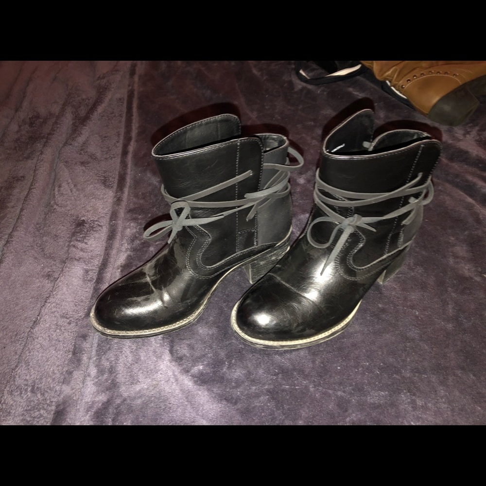Black boots